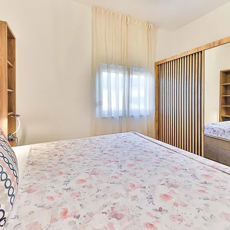 Ipm Luxury With Private Pool Lejlighed Kaštela