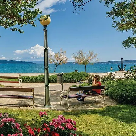 Apartamento Ipm Luxury With Private Pool Kaštela