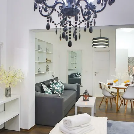 Apartamento Ipm Luxury With Private Pool Kaštela